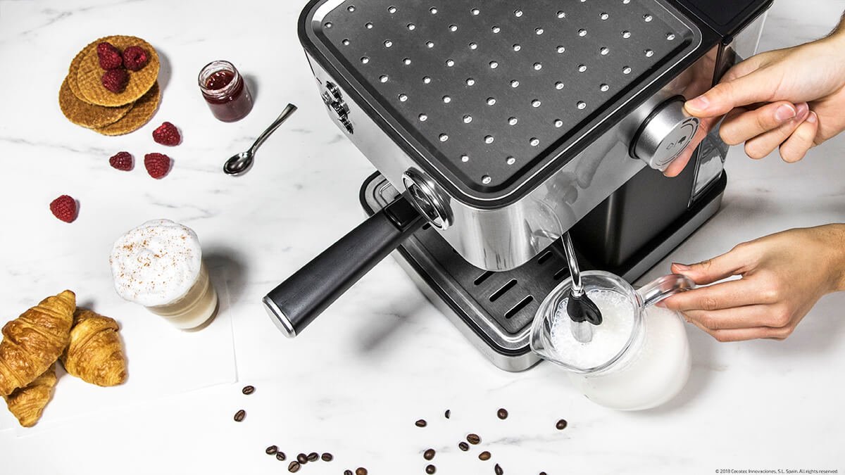 Cafetera Espresso Cecotec Power Espresso 20 Professionale