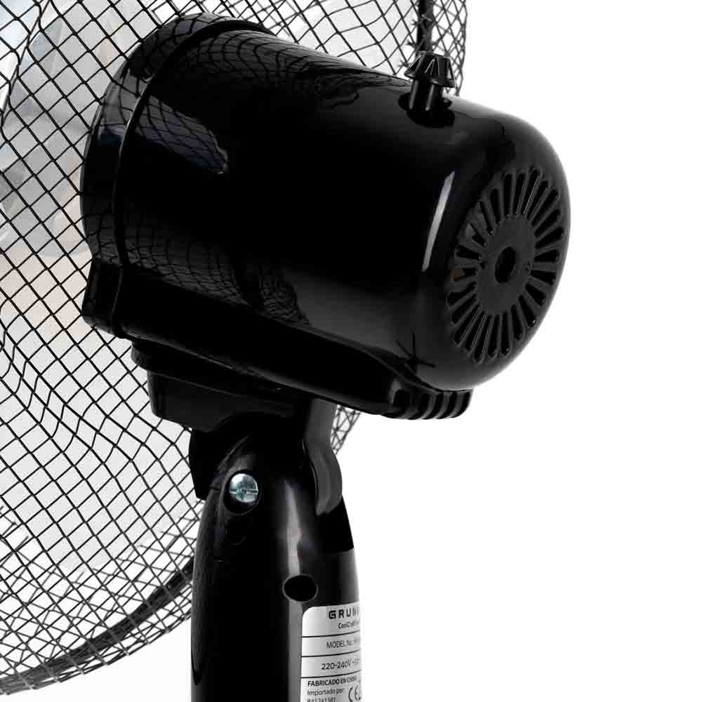 Ventilador De Pie Grunkel Fan-165r Ng 50w 5 Aspas 40cm 3 Velocidades