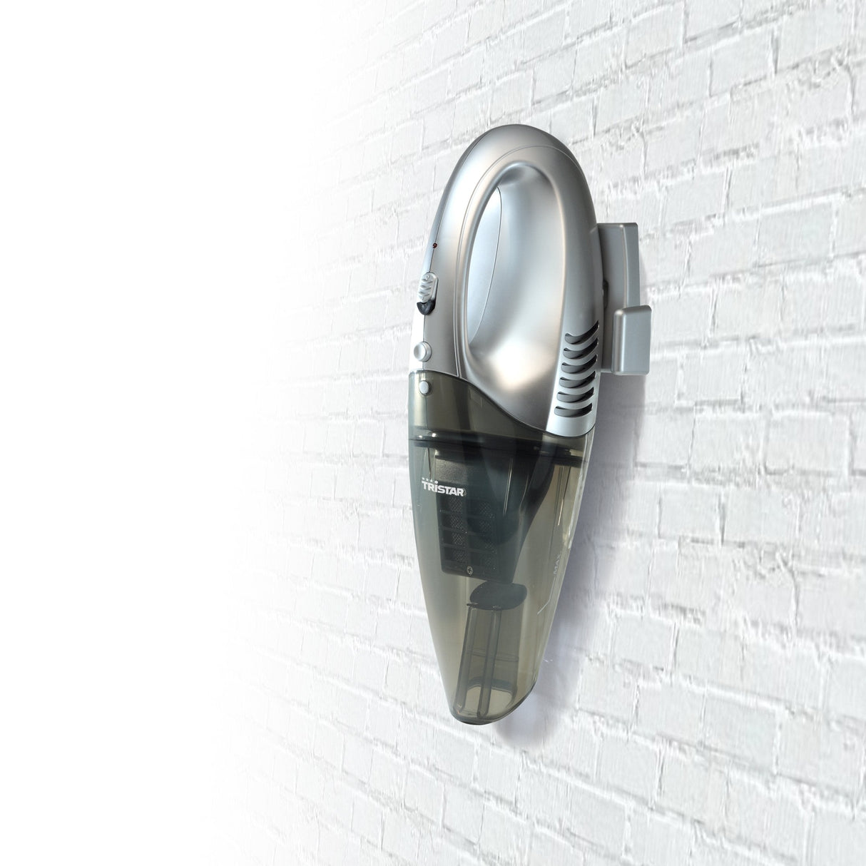 Aspirador De Mano Tristar Kr-2156 45w Capacidad 0.5l Aspira Solidos Y LaQuidos BateraA 7.2v