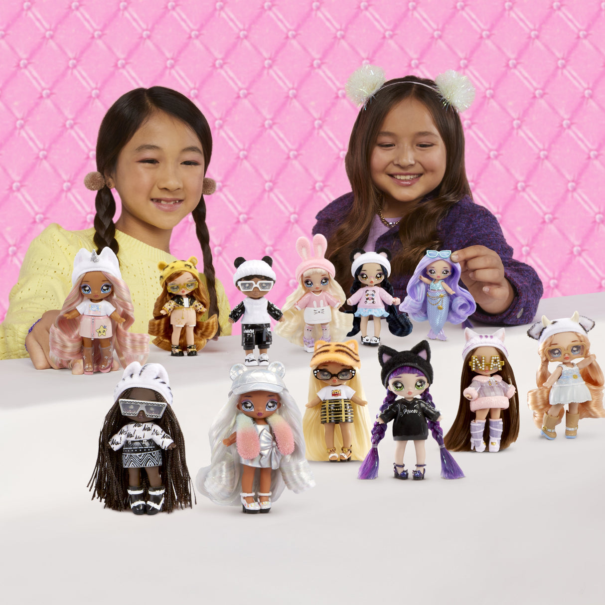 Muñecos  Mga Entertainment 594499-Euc