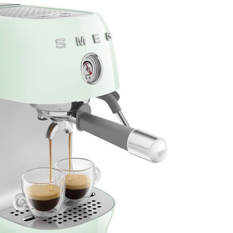 EAN 8017709349462 - Smeg ECF03PGEU cafetera eléctrica Semi-automática Máquina espresso 1,4 L imagen 10