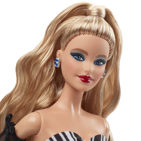 EAN 0194735181032 - Barbie Signature HRM58 muñeca imagen 4