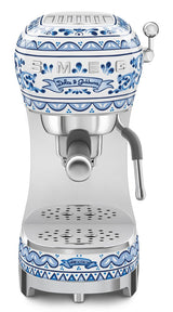 EAN 8017709333171 - Smeg ECF02DGBEU cafetera eléctrica Semi-automática Máquina espresso 1,1 L imagen 1