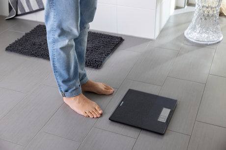 EAN 4006501638854 - Soehnle Style Sense Comfort Coral Plaza Negro Báscula personal electrónica imagen 3