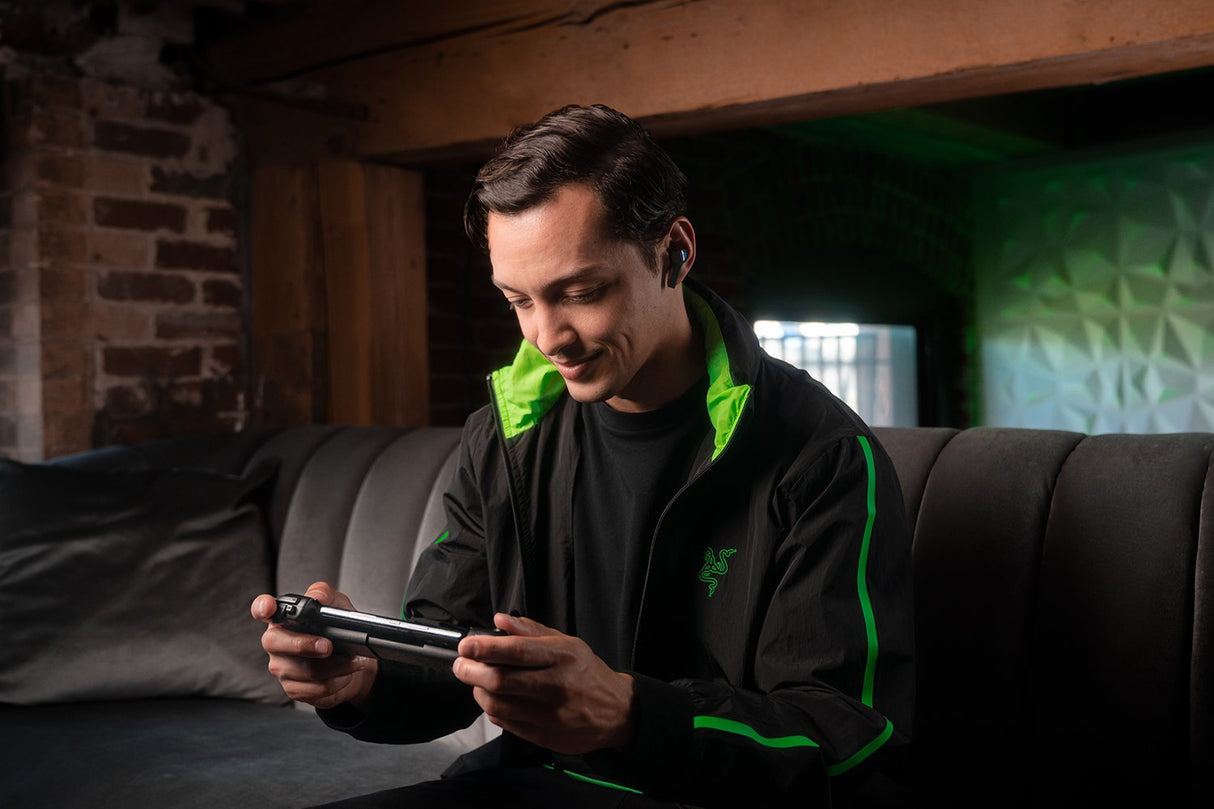 EAN 8886419351078 - Razer Kishi V2 Negro USB Gamepad Analógico/Digital Android imagen 2