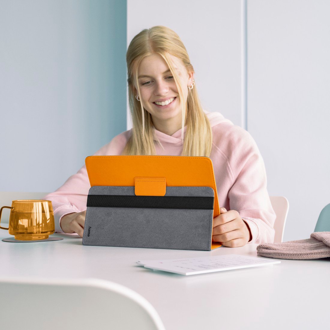 Etui Uniwersalne Tablet 9,5-11 Cali Xpand Pomaranczowe