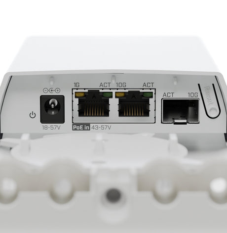 EAN 4752224007964 - Mikrotik FTC11XG convertidor de medio Blanco imagen 4
