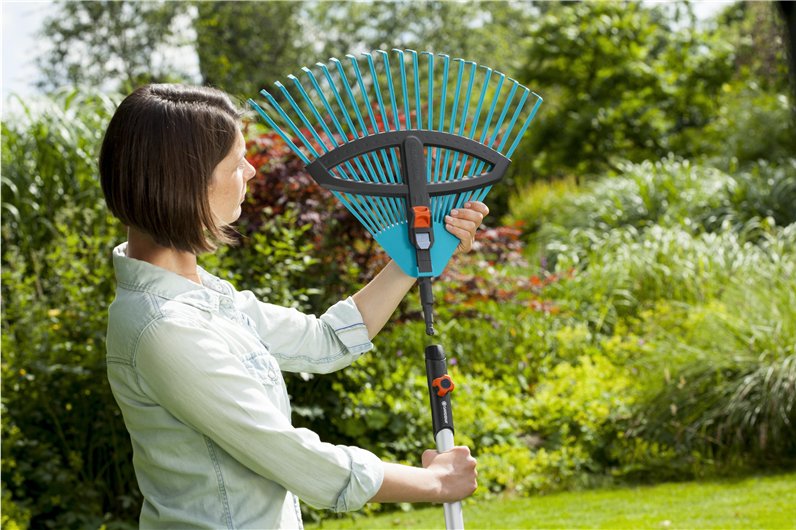 Gardena Rastrillo De Plástico Combisystem  Dientes De Plástico Ancho De 35 A 52 Cm