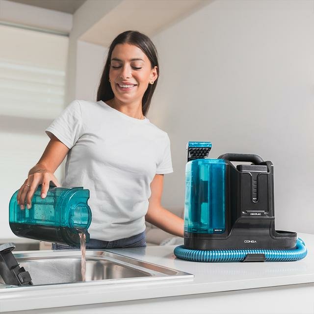 EAN 8435484086660 - Cecotec 08666 máquina de limpieza de alfombras De mano Seca y húmeda Negro, Azul imagen 8