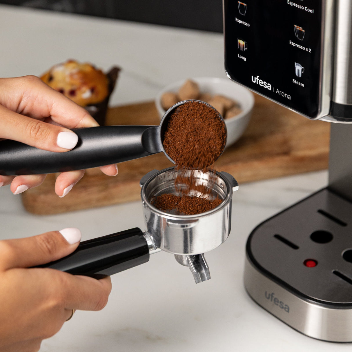 EAN 8422160061172 - Ufesa Arona Manual Máquina espresso 1 L imagen 8