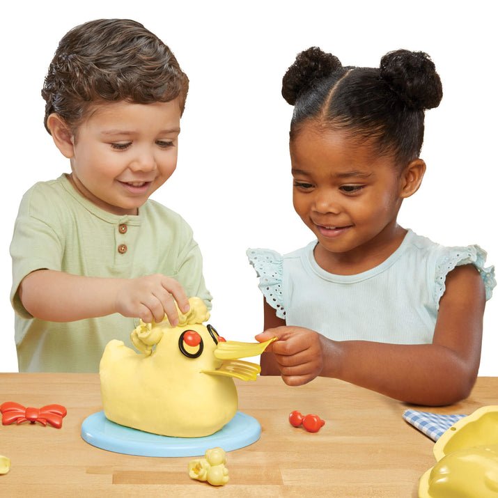 EAN 0050743643453 - Little Tikes Creative Chefs Bluey - Duck Cake Kit imagen 3