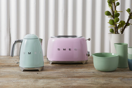 EAN 8017709189013 - Smeg TSF01PKEU tostadora 6 2 rebanada(s) 950 W Rosa imagen 4