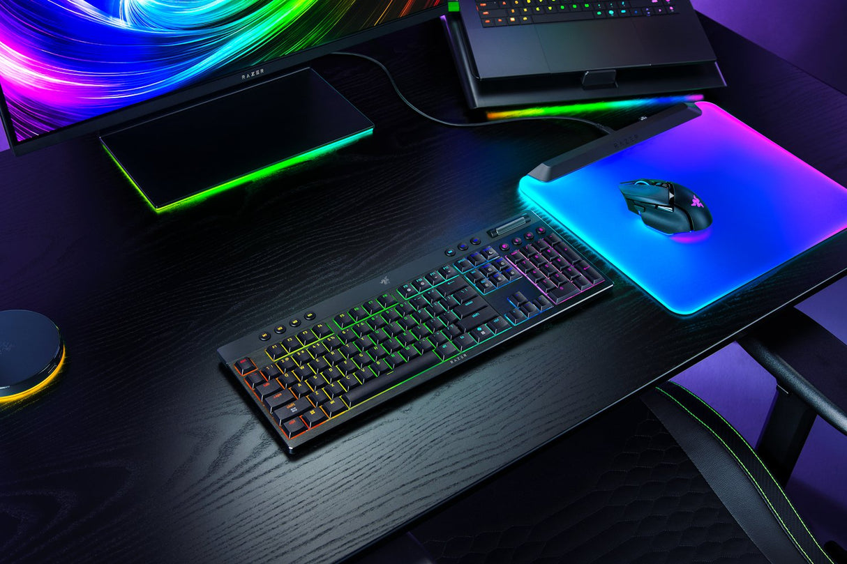 Razer Blackwidow V4 Low-Profile Hyperspeed Teclado Juego Usb + Rf Wireless + Bluetooth Qwerty Internacional De Ee.Uu. Negro
