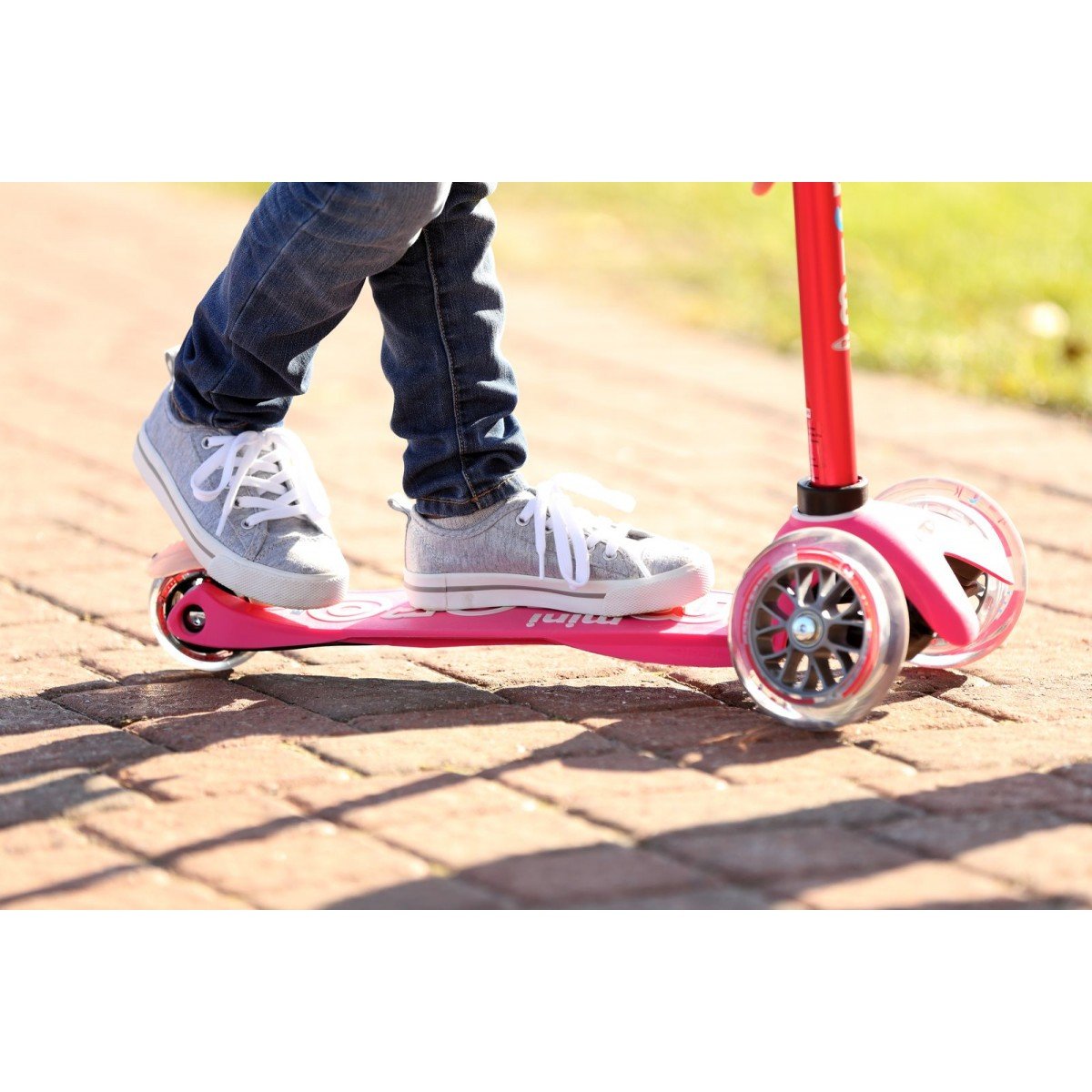 EAN 7640108560308 - Micro Mobility Mini Micro Deluxe Niños Patinete de tres ruedas Rosa imagen 4