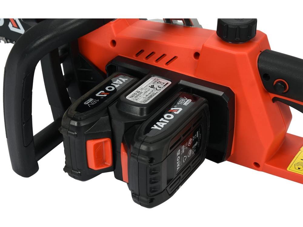 Motosierra  Yato Yt-82812  4500 Rpm Negro, Rojo