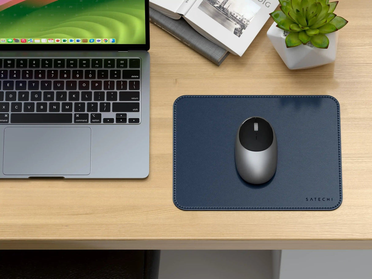 Satechi Vegan-Leather Premium Mouse Pad Blau