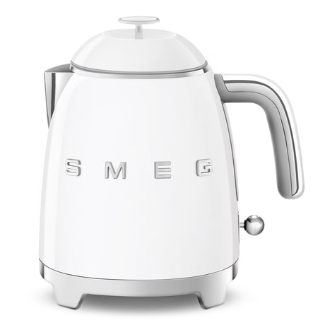 EAN 8017709302221 - Smeg KLF05WHEU tetera eléctrica 0,8 L 1400 W Blanco imagen 1