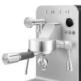 EAN 8017709346935 - Smeg EMC02BLMEU cafetera eléctrica Manual Máquina espresso 1,7 L imagen 14