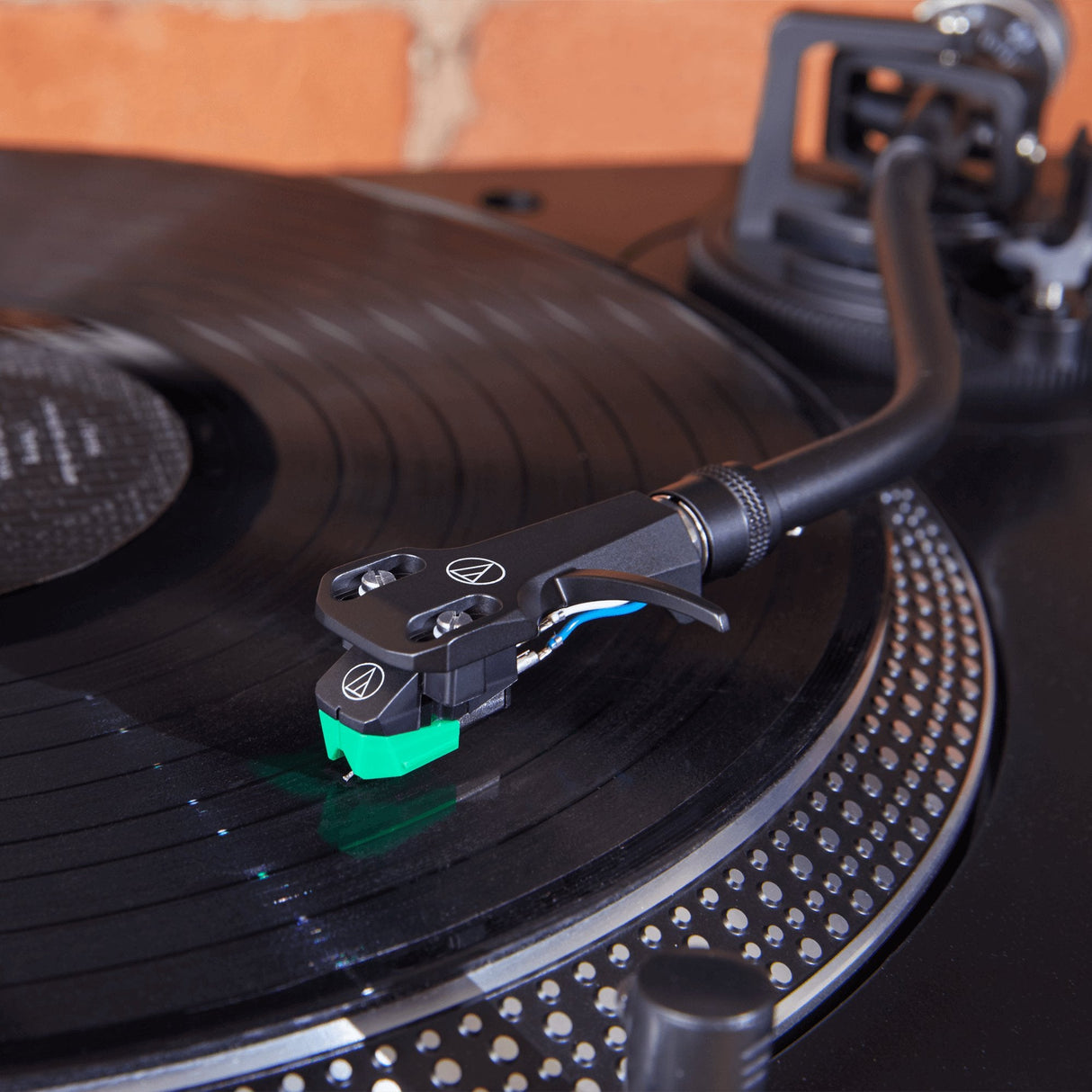 Tocadiscos Capsula Con Aguja