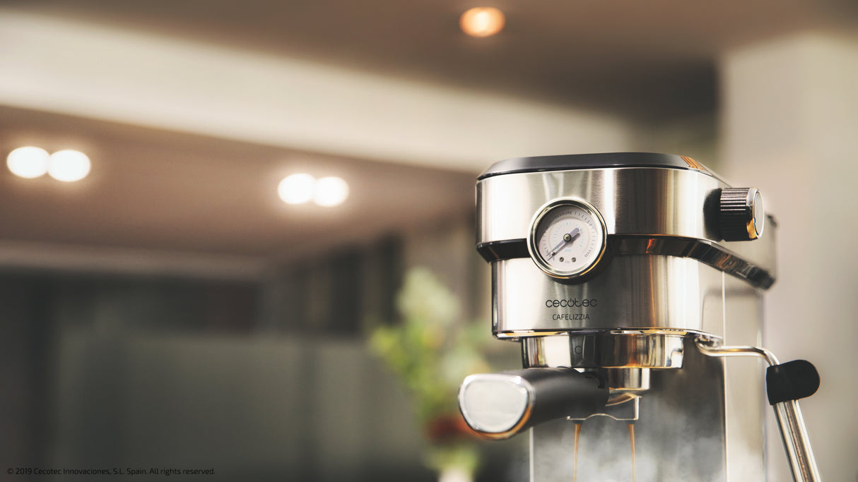 Cecotec Cafelizzia 790 Steel Pro Cafetera Espresso