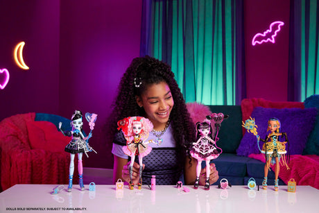 EAN 0194735259830 - Monster High JBG74 muñeca imagen 3