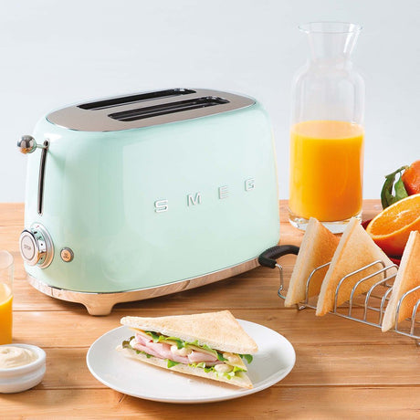 EAN 8017709189051 - Smeg TSF01PGEU tostadora 6 2 rebanada(s) 950 W Verde imagen 6