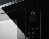 EAN 7332543673582 - Electrolux LMS4253TMX Negro, Acero satinado Microondas combinado Integrado 900 W imagen 7