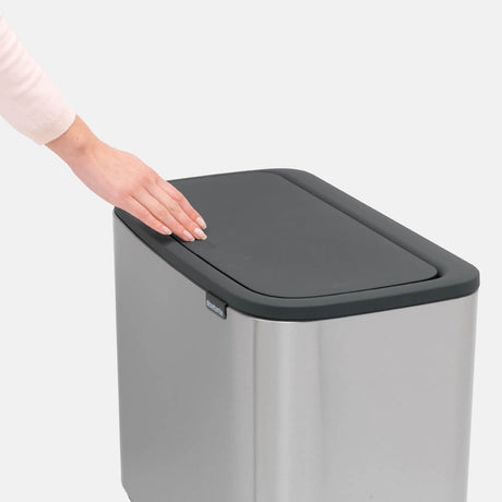 EAN 8710755316227 - Brabantia 316227 papelera 34 L Rectangular Plástico, Acero Acero inoxidable imagen 7