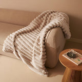 Duux Yentl Wrmedecke Striped Rabbit Faux Fur Gris (200x200)