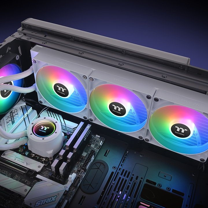 Thermaltake Th420 V2 Argb Sync All-In-One Liquid Cooler Snow Edition, Refrigeración Por Agua Blanco