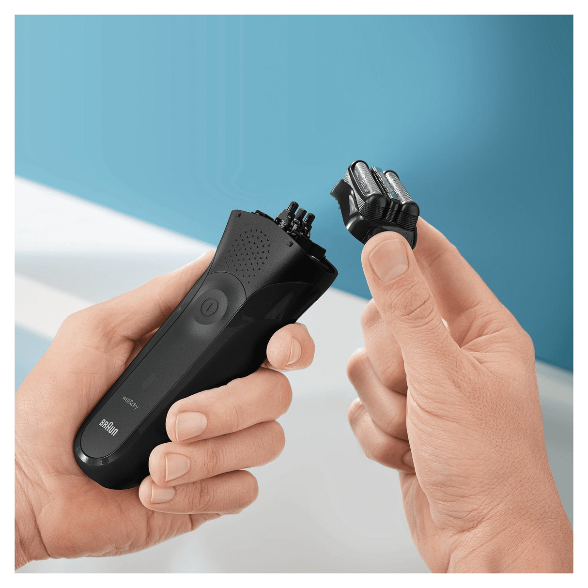 Afeitadora Braun Serie 3 301s Color Negra Inlambrica Recargable