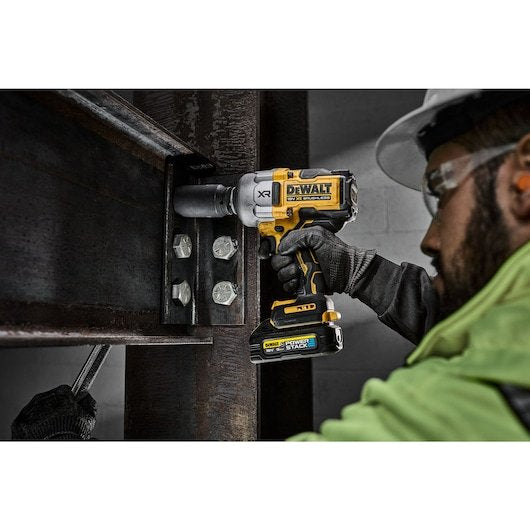 EAN 5035048833650 - DeWALT DCF964NT-XJ atornilladora de impacto con batería 3/4" 1200 RPM 1925 Nm Negro, Amarillo 1100 W imagen 6