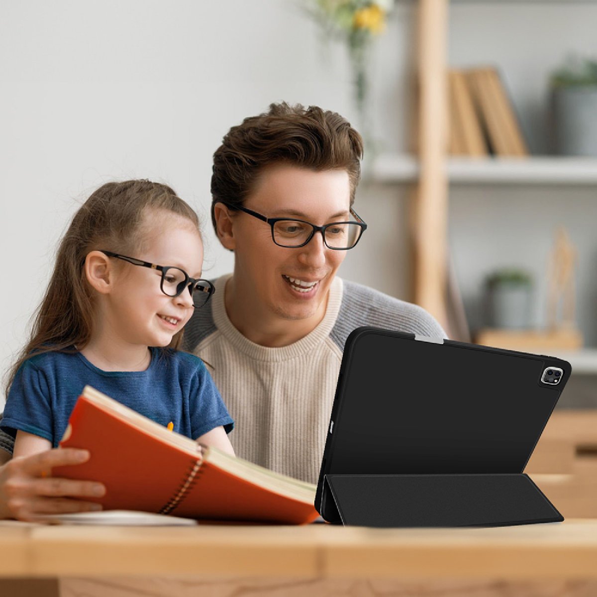 Funda 4smarts Folio Basic Para Apple Ipad Pro 13" (M4, 2024)