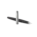 EAN 3026980309473 - Parker Jotter pluma estilográfica Negro, Acero inoxidable 1 pieza(s) imagen 2