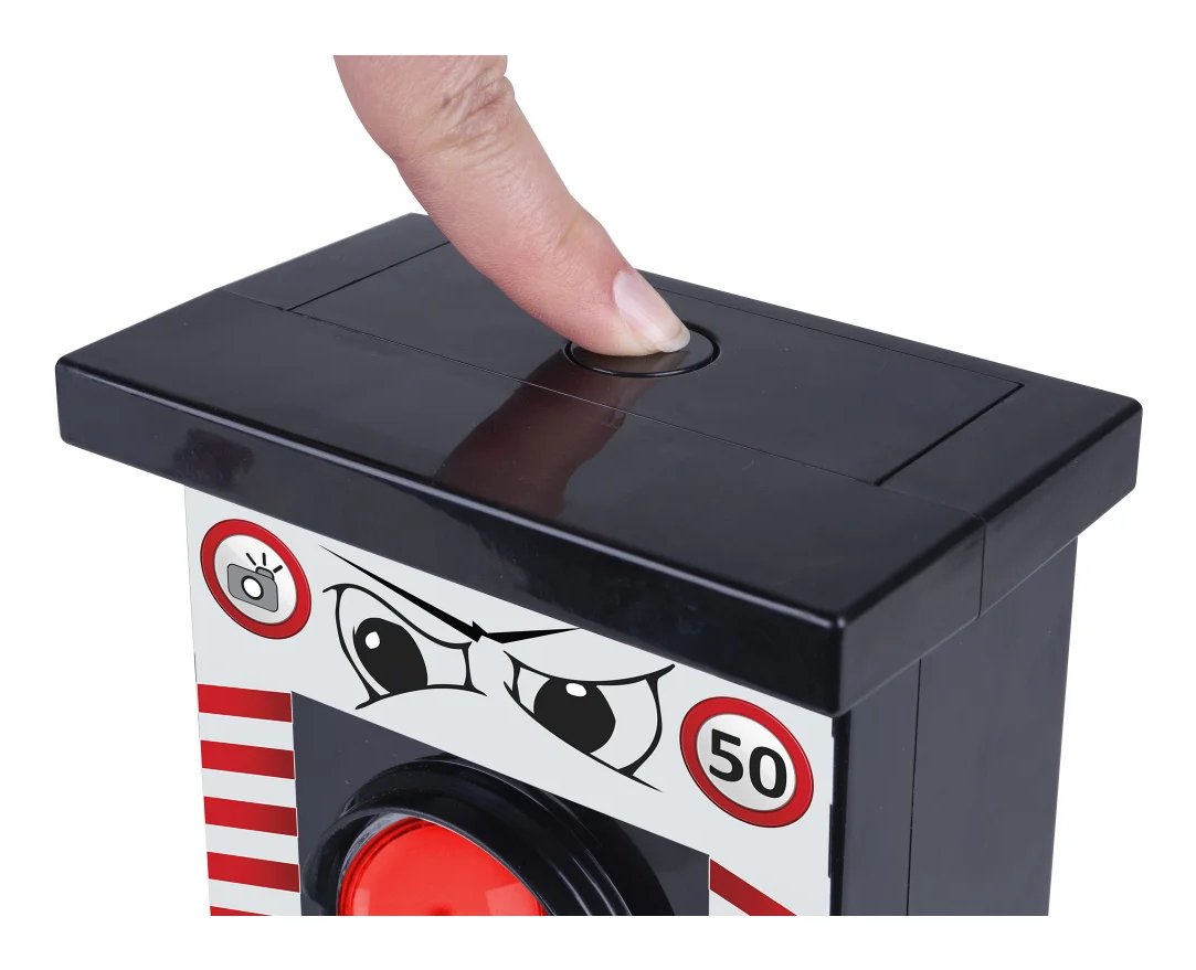 Jamara Blitzer Traffic Flash