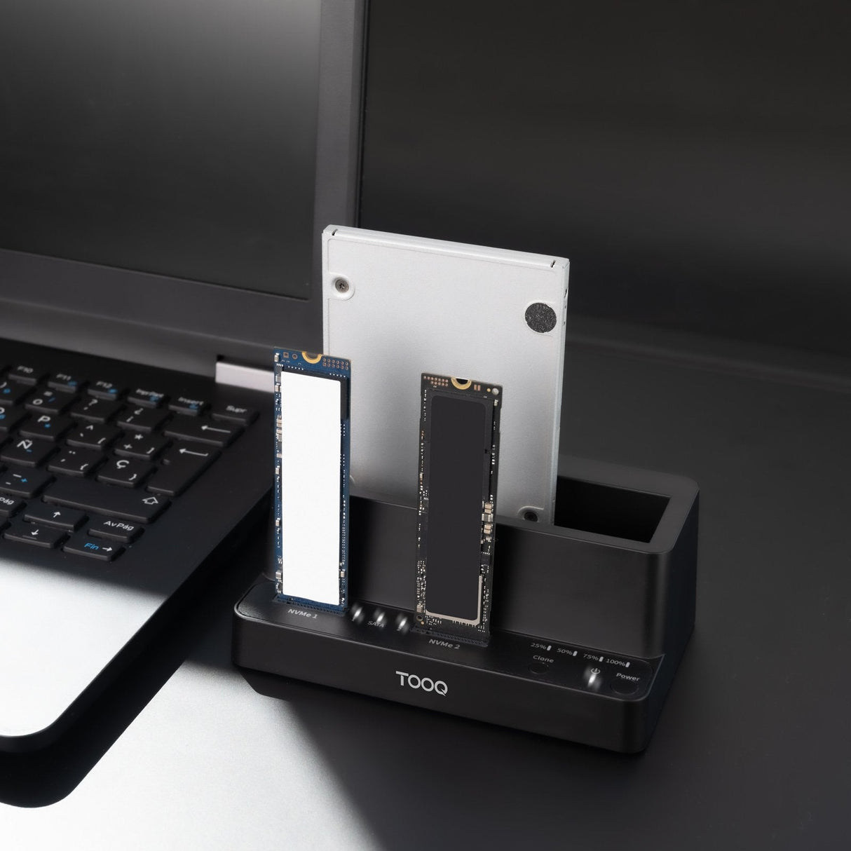 Docking Station Para Ssd M2 Sata Nvme Tooq Tqds-502b