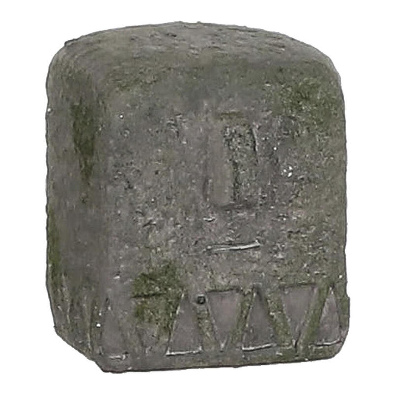 Estatua Gris 9x8x9.5cm