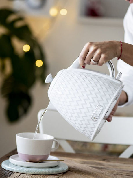 EAN 5908277385286 - ELDOM C265B NELA tetera eléctrica 1,7 L 2000 W Blanco imagen 8