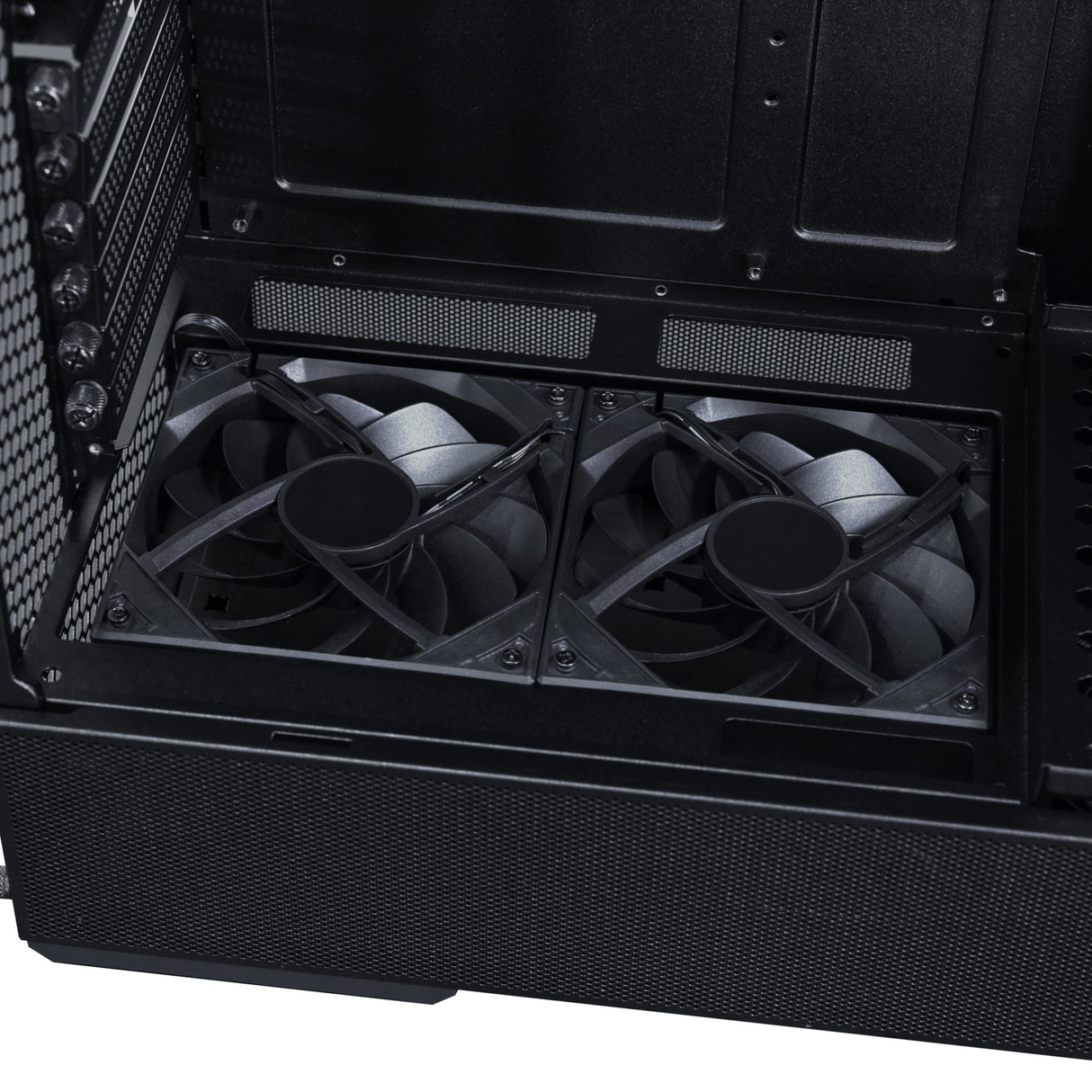 EAN 4718466017642 - Lian Li LAN207DX Midi Tower Negro imagen 19