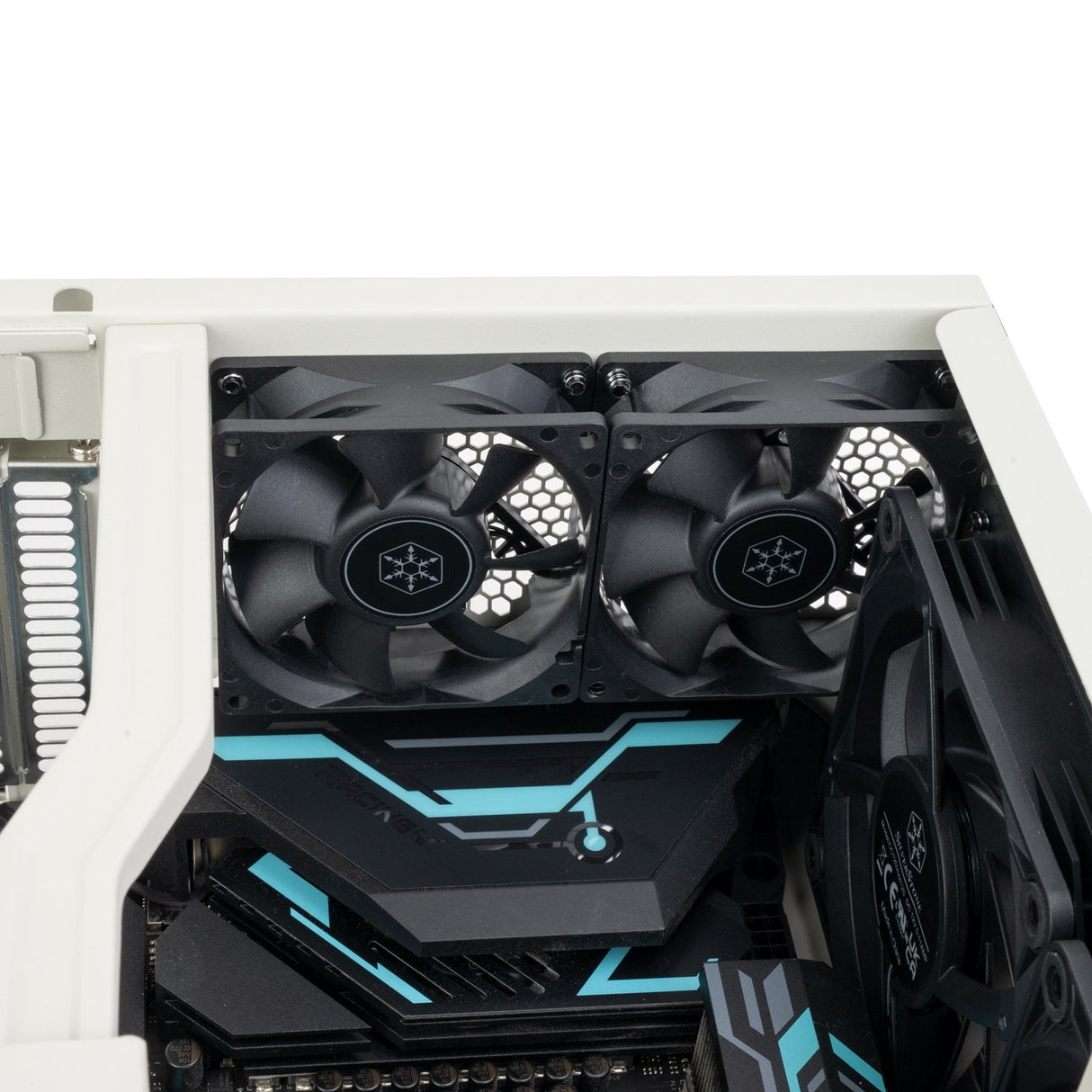 EAN 4710679818290 - Silverstone SST-FLP01W carcasa de ordenador HTPC Blanco imagen 11