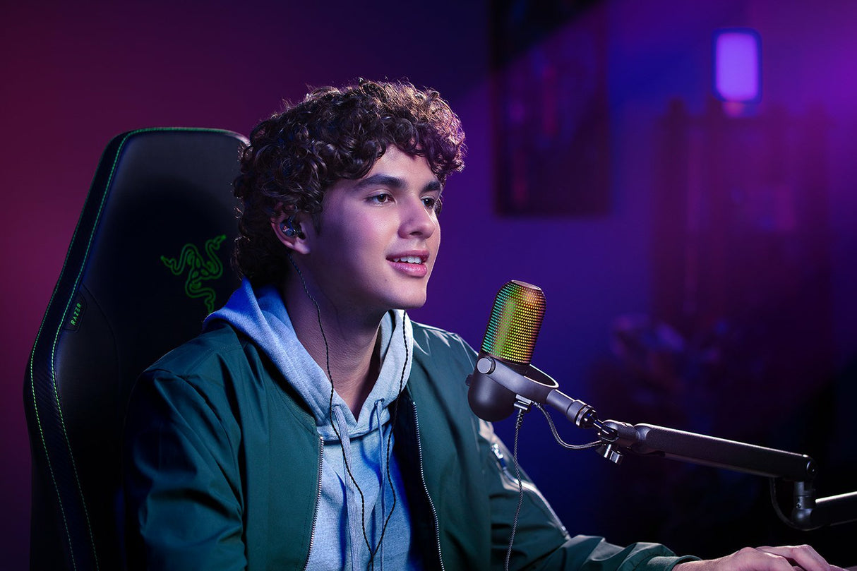Micrófono Razer Seiren V3 Chroma, Rz19-05060100-R3m1