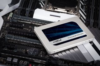 Disco Ssd Crucial 500gb Mx500 2.5 Ct500mx500ssd1 560mb W:510mb, 95/90k Iops