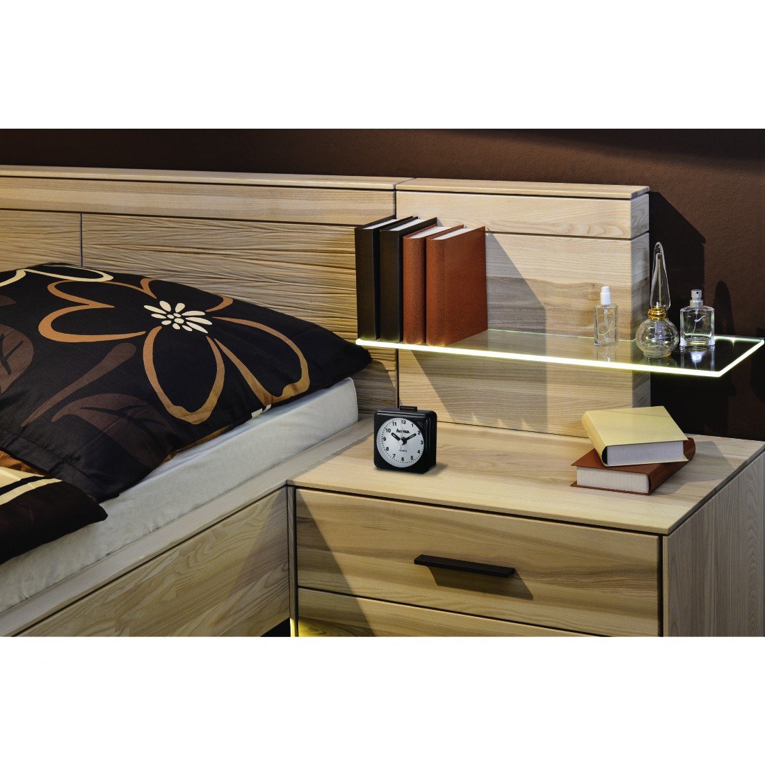 Hama Reisewecker A50, Schwarz Zeiger Fluoreszierend     186329