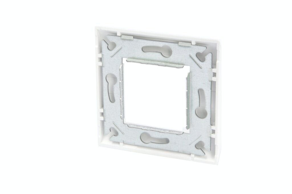 EAN 5420016876799 - LOGON PROFESSIONAL LKS825 accesorio para caja de enchufe Blanco 1 pieza(s) imagen 2