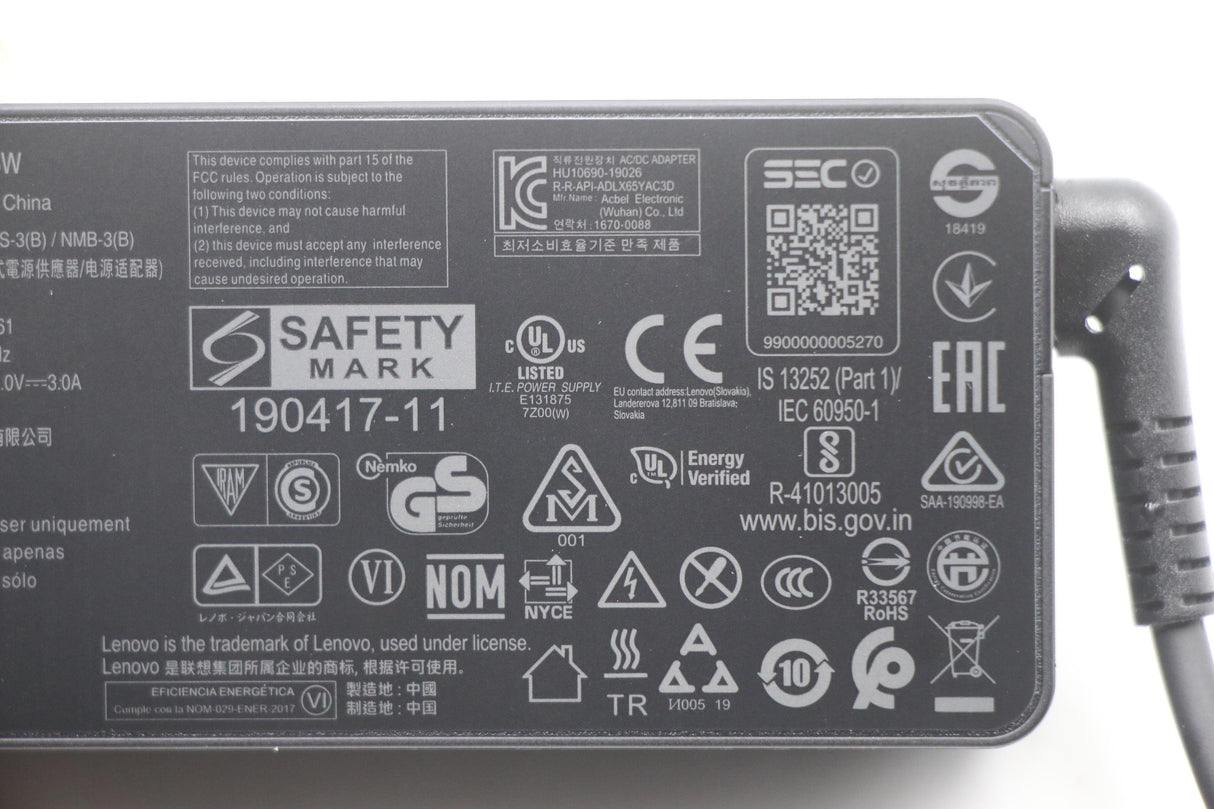 EAN 5704174265580 - Lenovo 5A10W86261 adaptador e inversor de corriente Interior 65 W Negro imagen 5