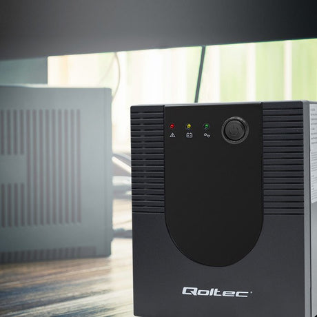EAN 5901878537764 - Qoltec 53776 sistema de alimentación ininterrumpida (UPS) Línea interactiva 1,5 kVA 900 W 4 salidas AC imagen 8