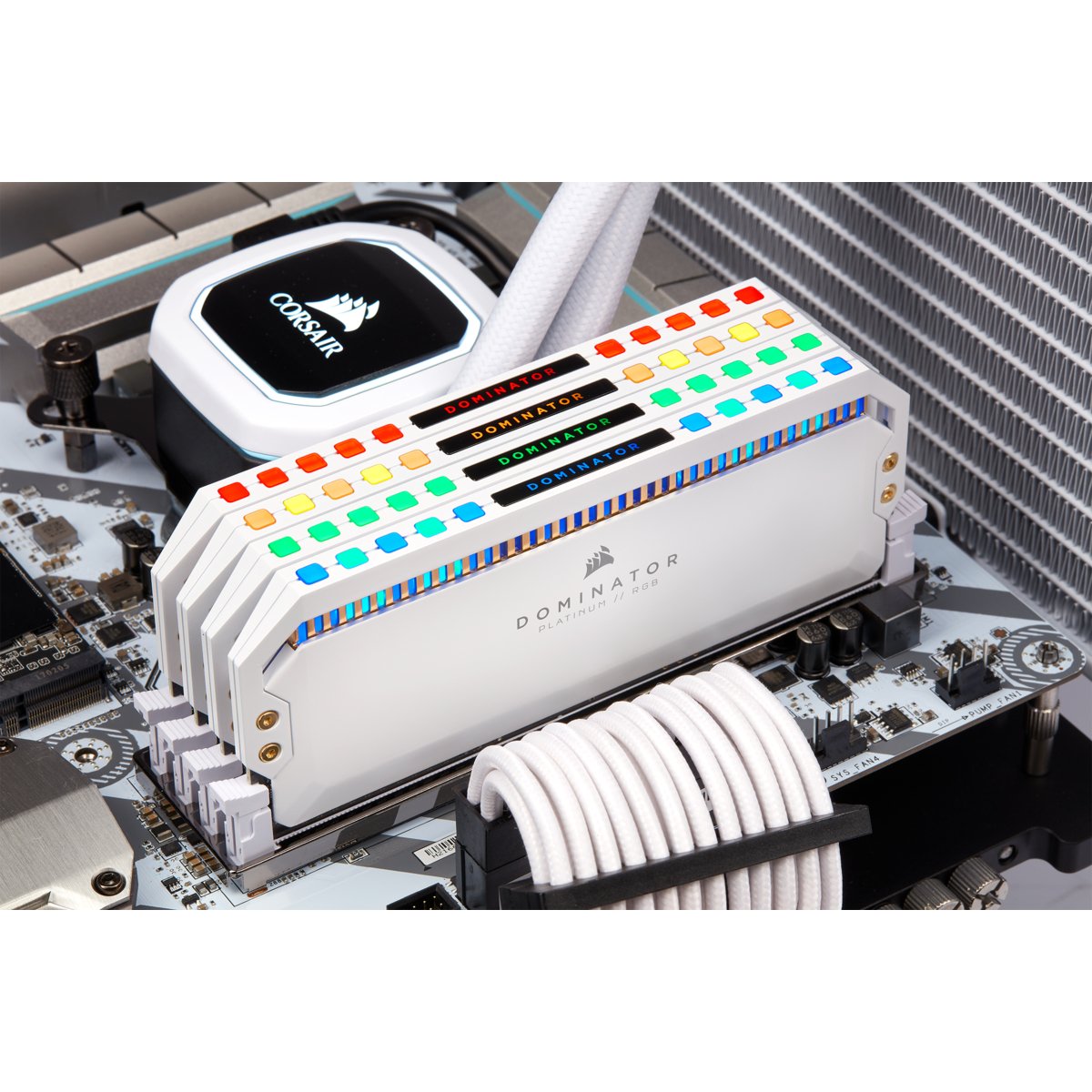 EAN 840006625322 - Corsair Dominator Platinum CMT16GX4M2C3600C18W módulo de memoria 16 GB 2 x 8 GB DDR4 imagen 5