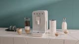 EAN 8017709334819 - Smeg BCC11WHMEU cafetera eléctrica Totalmente automática Máquina espresso 1,4 L imagen 26