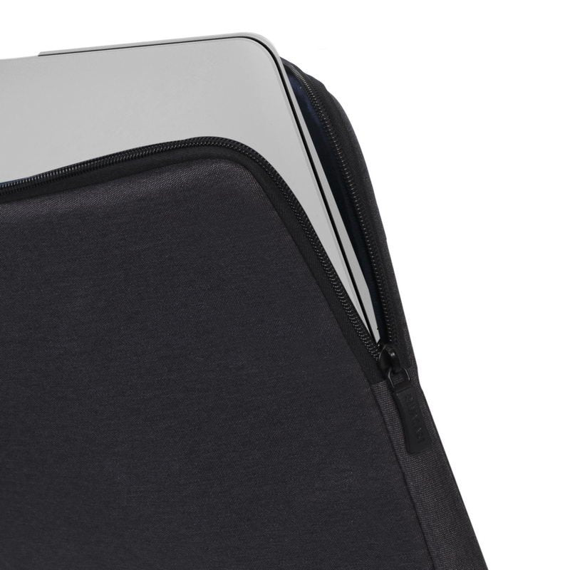 Rivacase 7703 Black Funda Para Portátil 33,8 Cm (13.3") Funda Negro