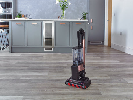 EAN 0622356254601 - Shark Stratos Aspiradora escoba 2 en 1 Batería Secar Sin bolsa Negro, Durazno imagen 34